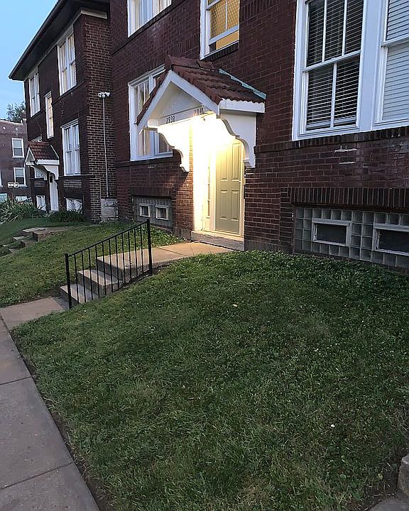 1st image of 2838 Sidney St