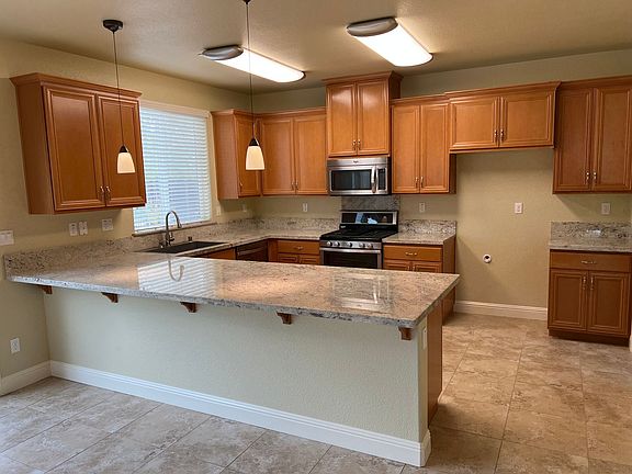 2nd image of 11073 Graciano Ct