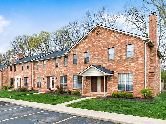 2nd image of 3328 Edgebrook Dr #2