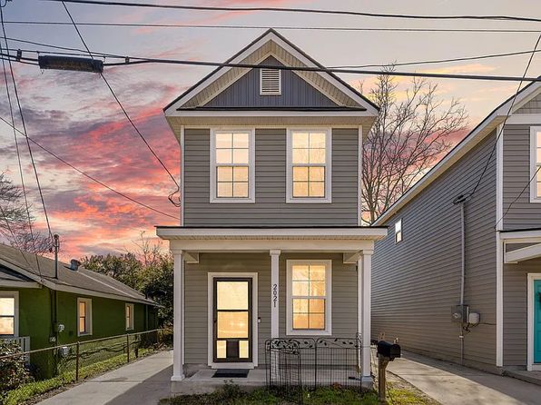 2021 Comstock Ave