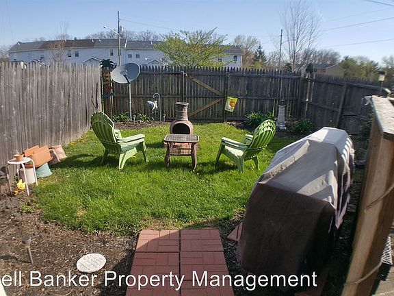 2nd image of 136 Nottoway Dr