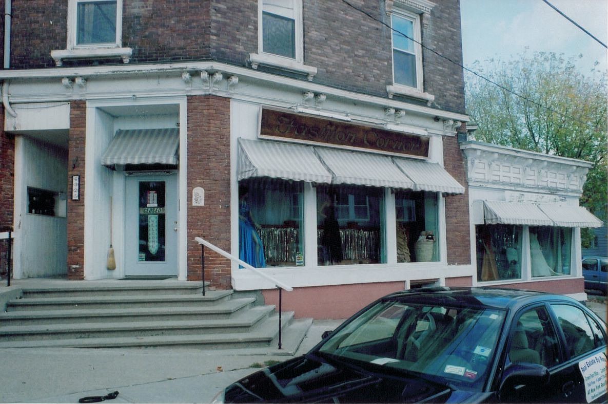 4325 Main St, Port Henry, NY 12974 Zillow