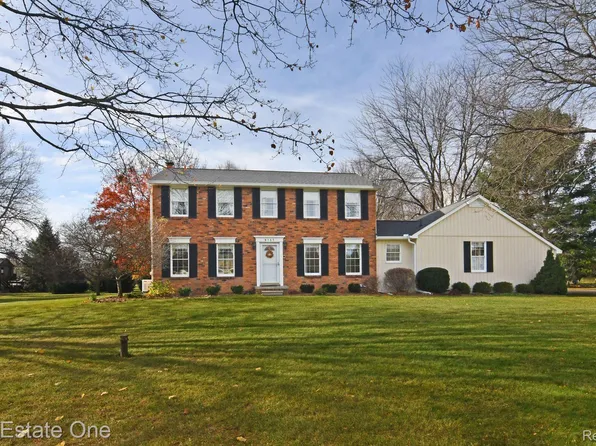 8185 Peaceful Valley, Clarkston, MI 48348