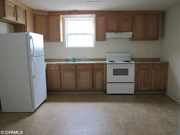 4th image of 224 New St