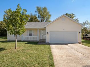 159 Pine Hollow Ln, Collinsville, IL 62234