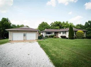2426 E Dead Level Rd, Hazleton, IN 47640