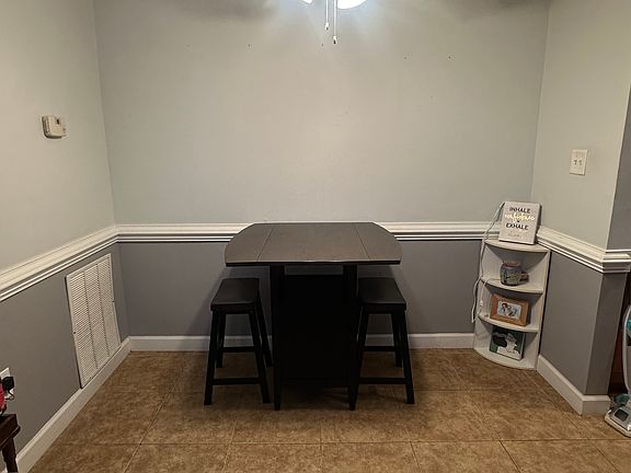 5th image of 141 Lamotte Dr APT D4