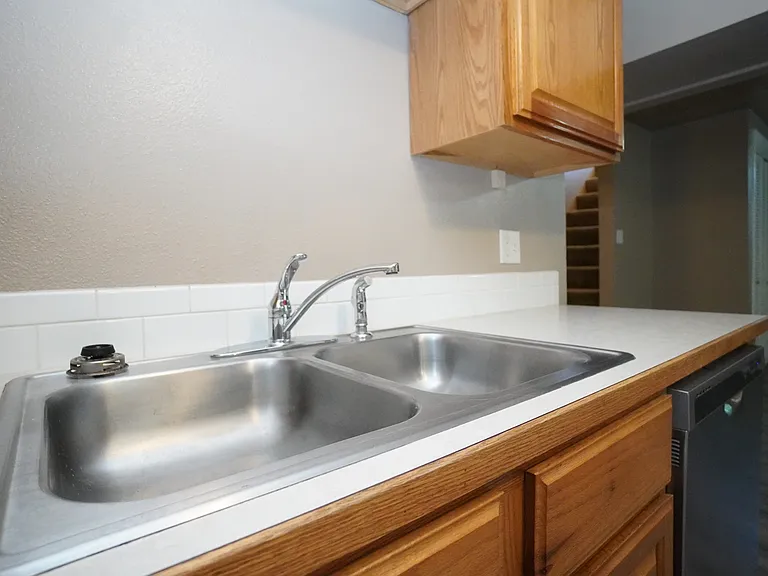 2210 S Owyhee St — Photo 11