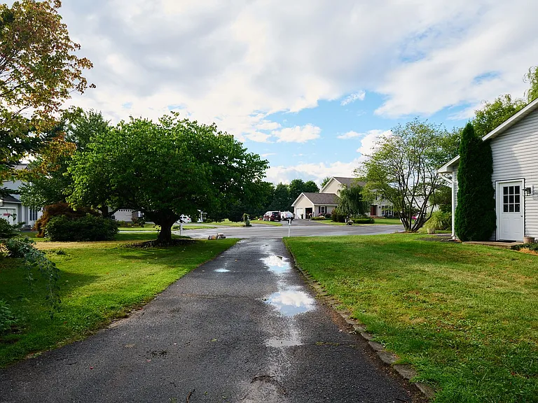 3017 Fairchild Ln — Photo 49