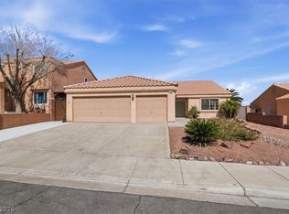 945 Stetson Dr, Henderson, NV 89002