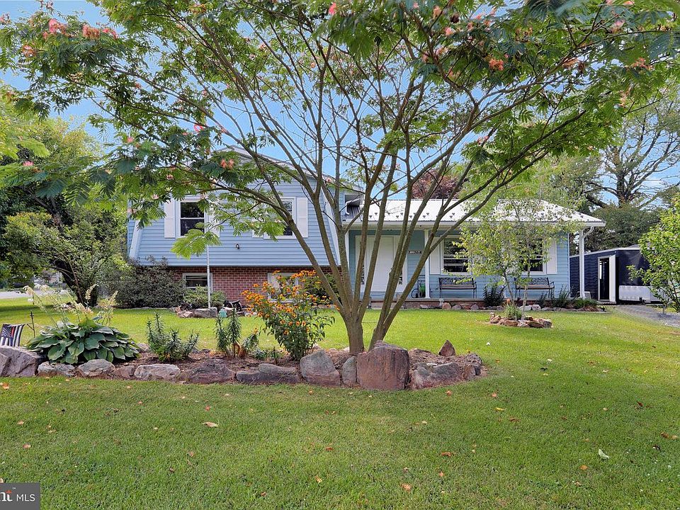 1st image of 10944 Morgan Dr