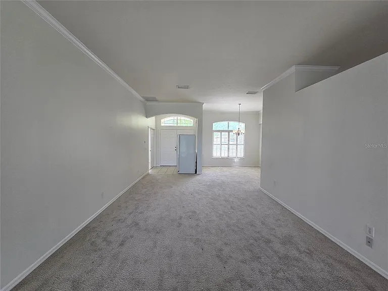 15305 Palomapark Ln — Photo 5