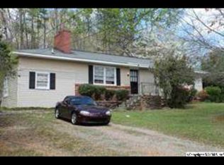 216 Pine Rd, Gadsden, AL 35901