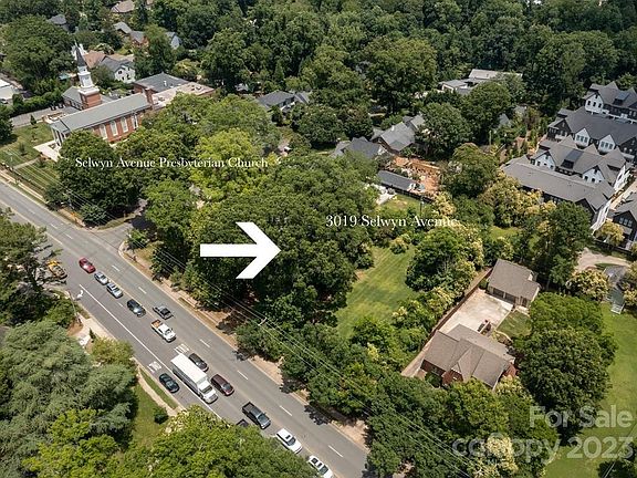 5th image of 3019 Selwyn Ave #1