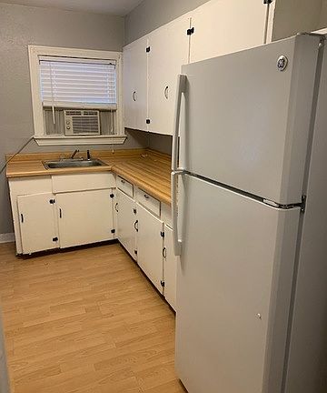 4th image of 724 E Grayson St APT 2