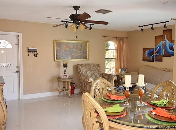 4th image of 9009 NW 13th Ct