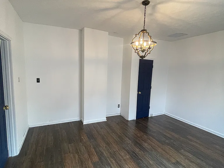 1131 Churchman Ave — Photo 10