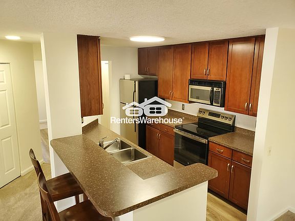 4th image of 6147 Chasewood Pkwy APT 204