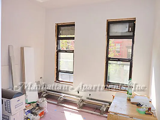 Rented by Manhattan Apartments | media 1