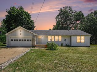 965 Victor Ave, Muskegon, MI 49445