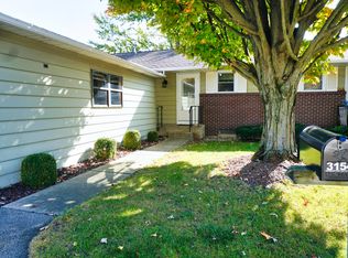 3154 Villa Ridge Dr SE, Kentwood, MI 49512