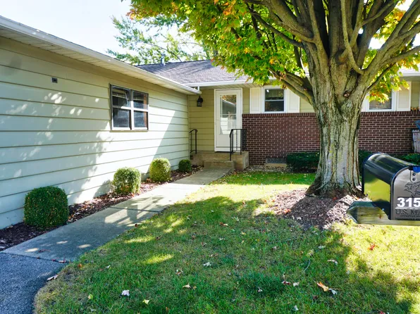 3154 Villa Ridge Dr SE, Kentwood, MI 49512