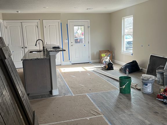 2nd image of 2129 S Willard Ave