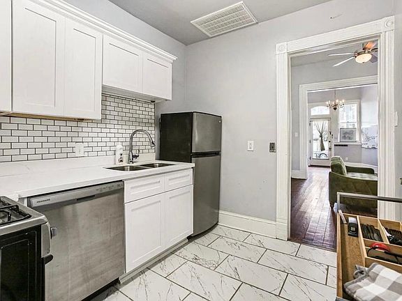 4th image of 1414 Melpomene St #1414