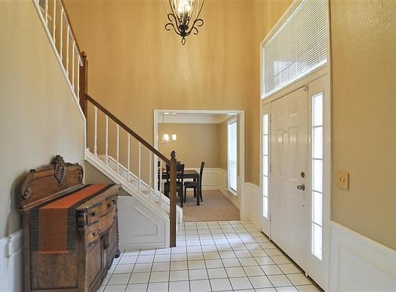 2nd image of 1316 Cannes Dr