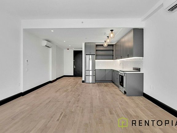 2nd image of 535 Franklin Ave #6J