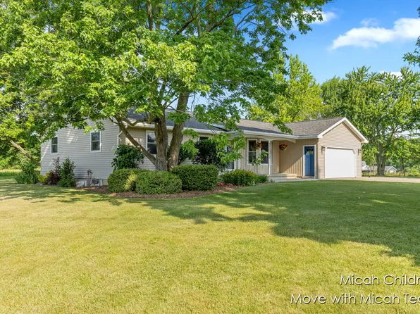 10829 26th Ave NW, Grand Rapids, MI 49534