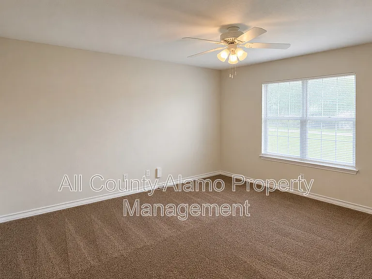 8129 Morning Grv — Photo 7