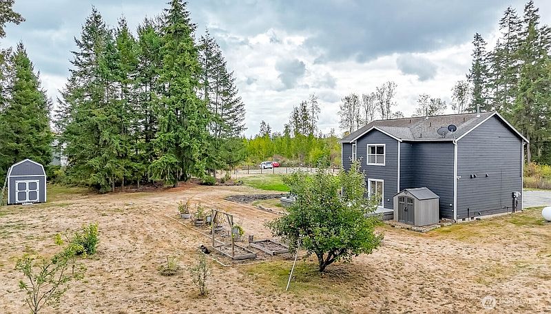 4th image of 33114 40th Avenue S