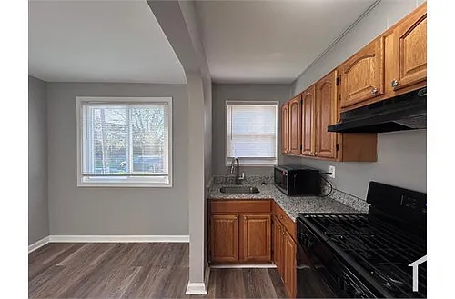 4101 Woodridge Rd Photo 1