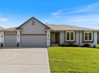 5405 S 163rd Ave, Omaha, NE 68135