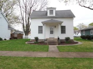 615 Zschokke St, Highland, IL 62249