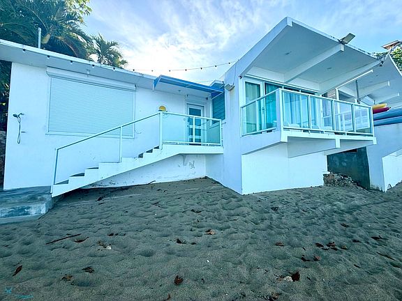 2nd image of 7 Tamarindo