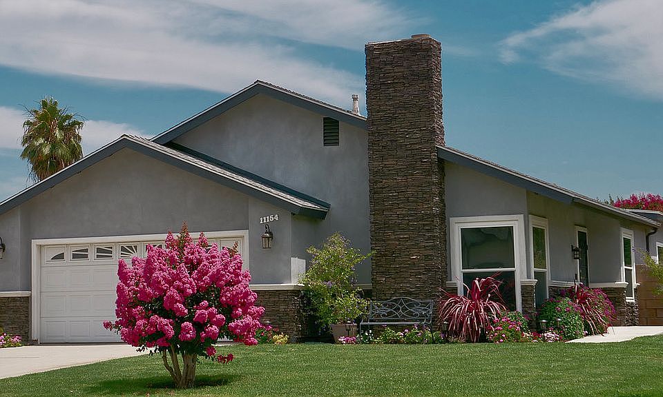 2nd image of 11154 Cameron Dr