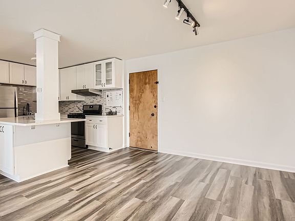 3rd image of 9745 S Karlov Ave APT 509