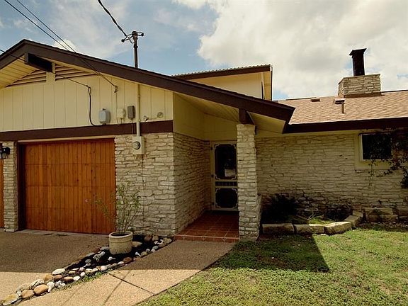 4th image of 8412 Rock Cliff Dr