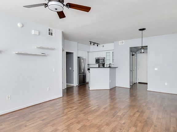 4th image of 3633 N 3rd Ave Unit 1088