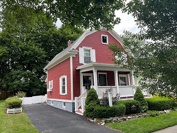 3rd image of 16 Saratoga Blvd