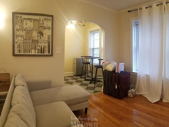 2nd image of 4356 N Bell Ave #M2