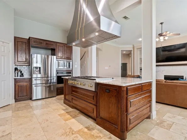 1950 Club Lake Cir, Rockwall, TX 75087