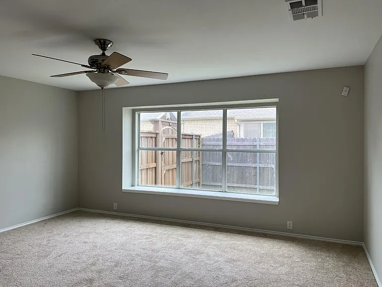 3004 Elderberry Dr — Photo 13