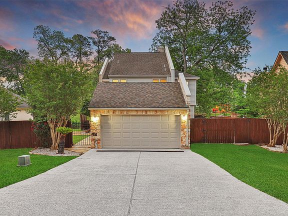 2nd image of 734 Lake View Dr