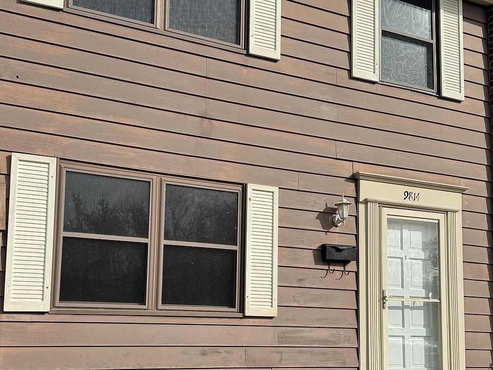 1st image of 9814 Oakshire Dr