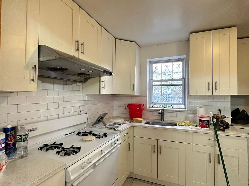 1st image of 1029 63rd St Floor 1