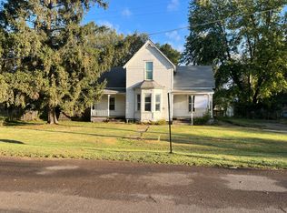307 W Bridge St, Perry, KS 66073