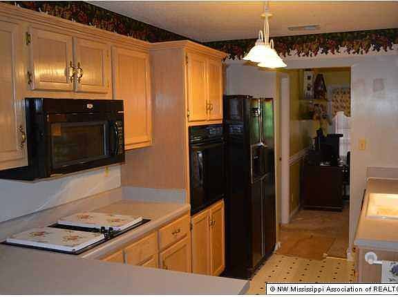5th image of 7417 Hickory Estates Dr